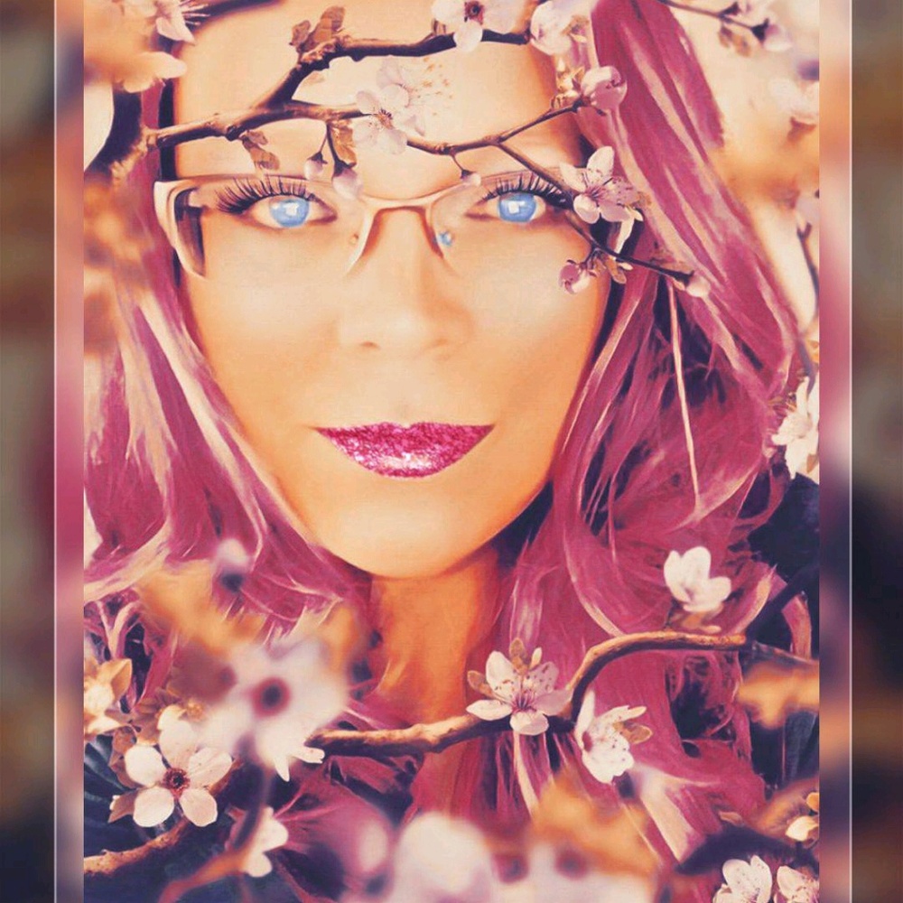 Meet your Posher, Trinity